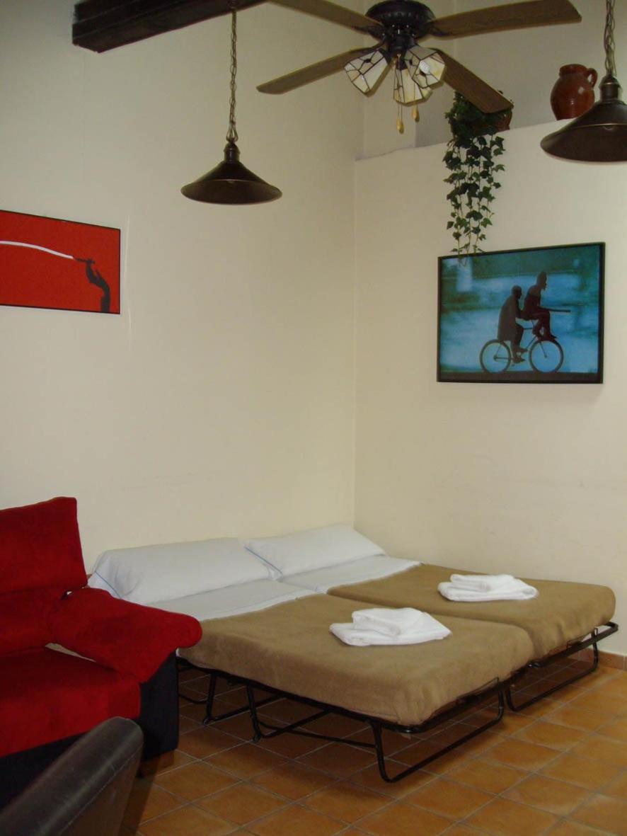 Apartamentos El Canonigo De เตรูเอล ภายนอก รูปภาพ