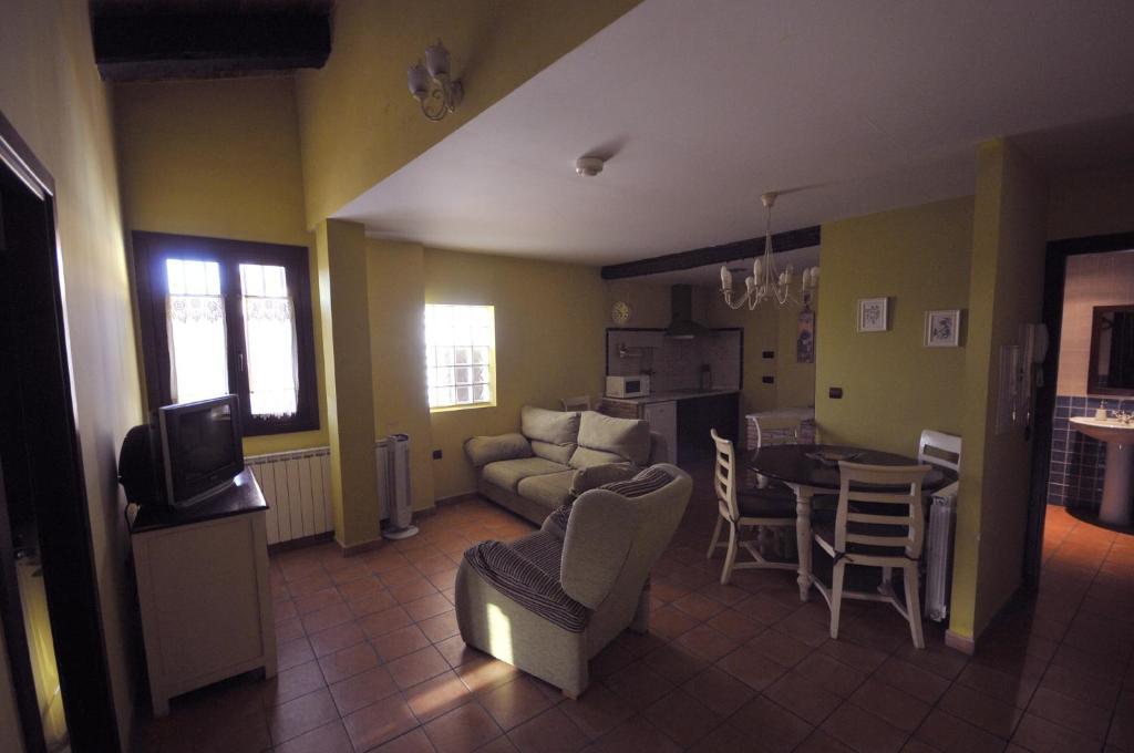 Apartamentos El Canonigo De เตรูเอล ห้อง รูปภาพ